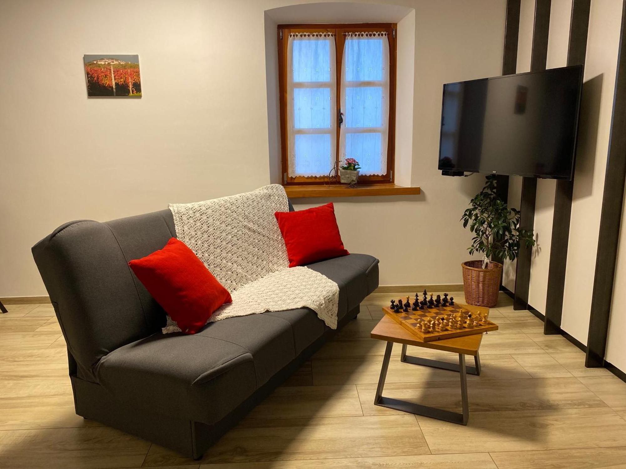 Apartmaji In Sobe Odlicna Hisa Stanjel Exterior photo